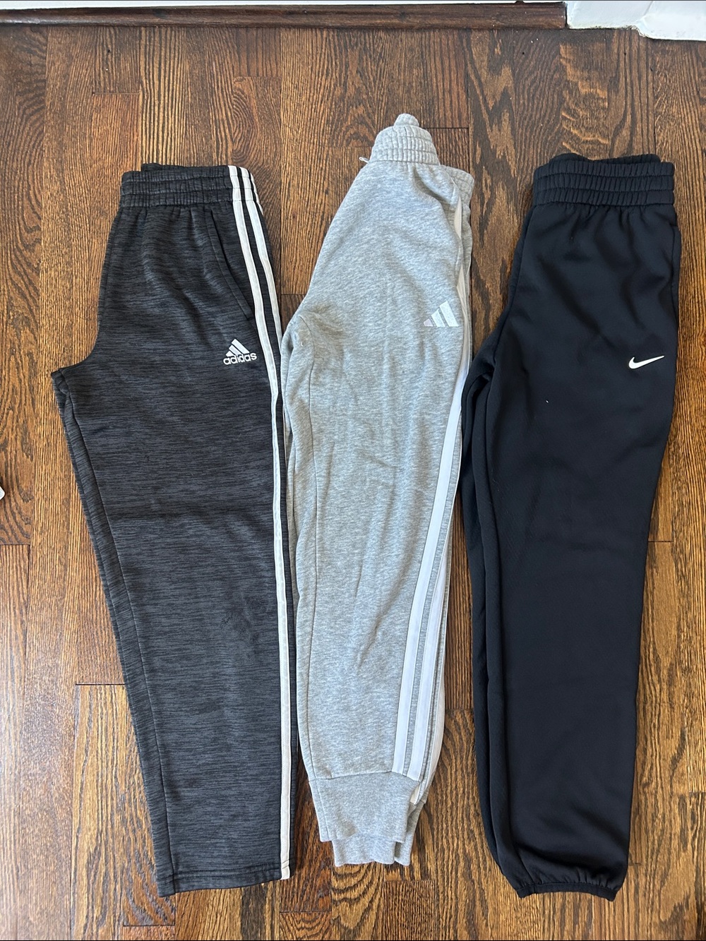 Lot of Boys Size M clothes - adidas, Nike, champion and more. 18 items - Picture 3 of 7